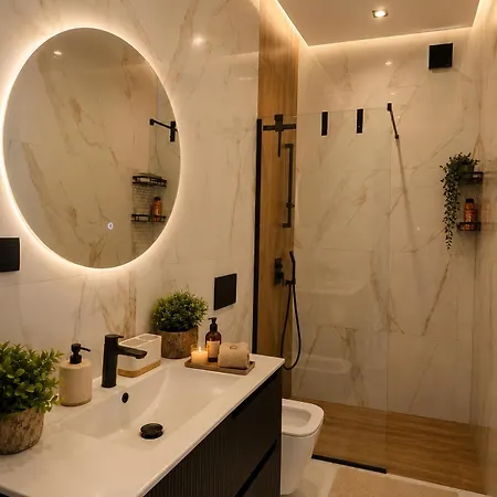 Comfort Relax 5 Stars شقة ساراندا